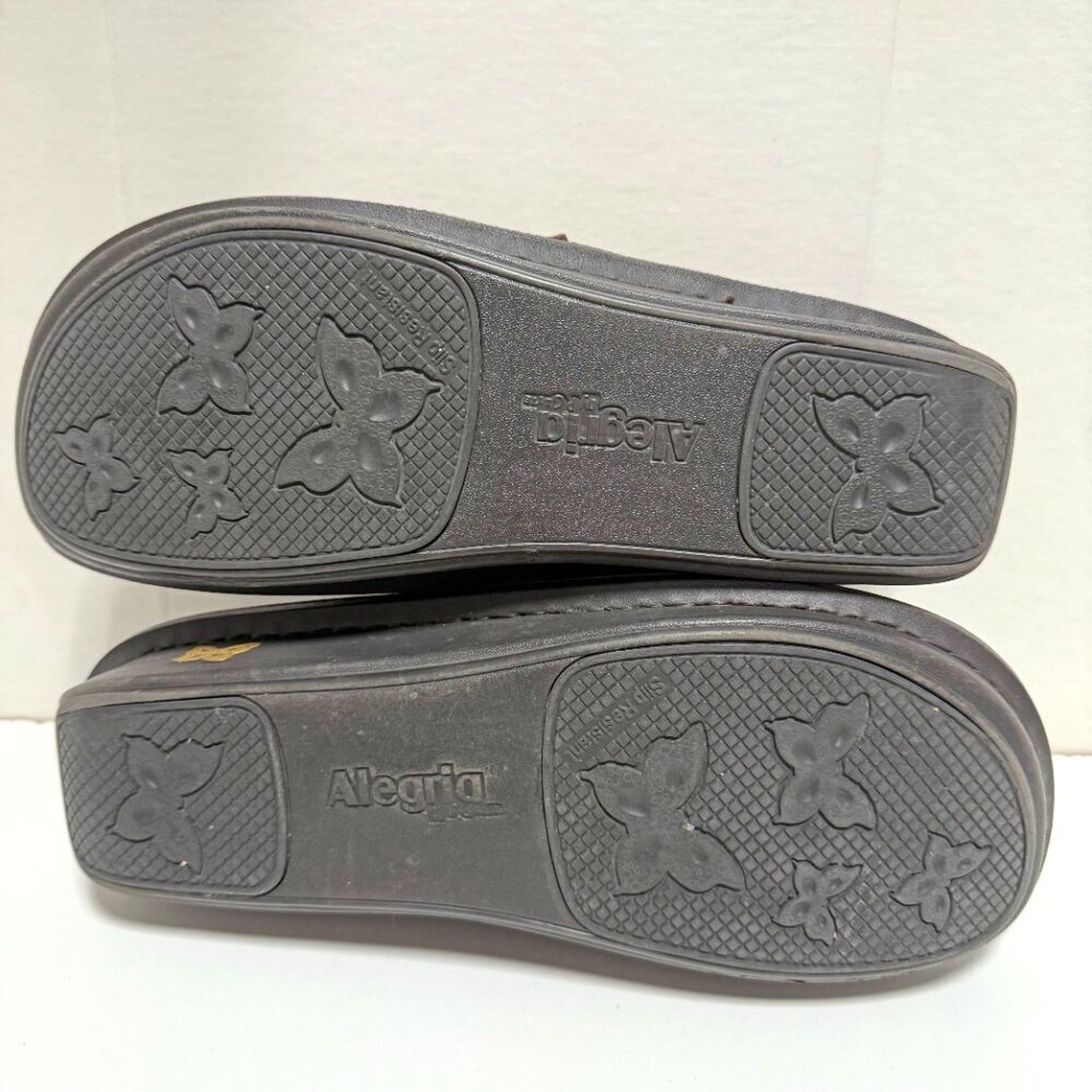 Alegria Alli Embossed Paisley - Picture 13 of 14